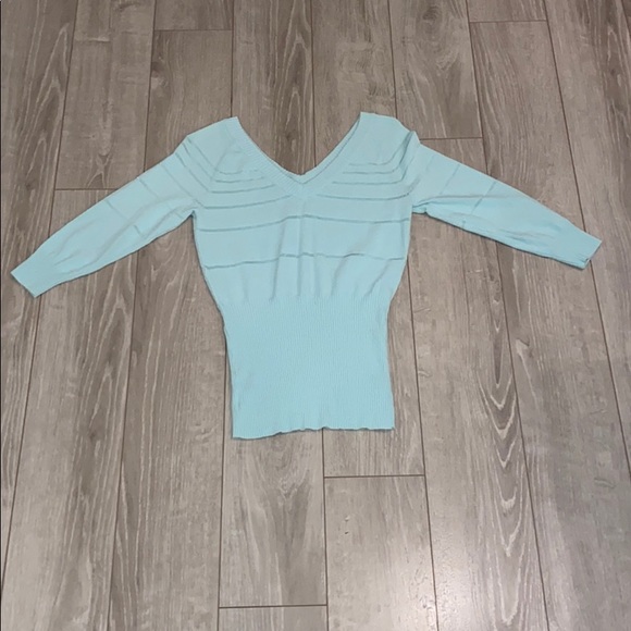 Cute shirt - Picture 3 of 3